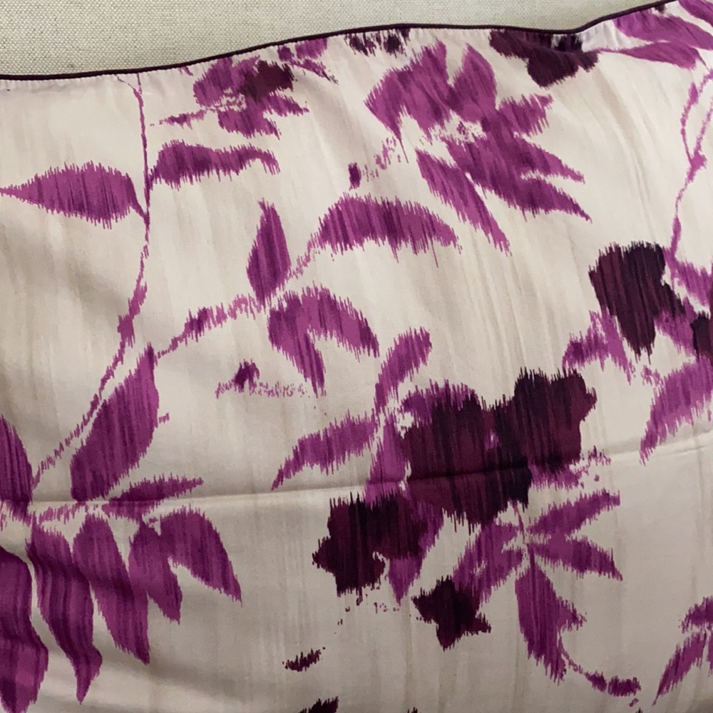 Hugo Boss Standard Sham - Picture 2 of 4